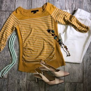 3/4 Sleeved Yellow/Gray Striped Sweater